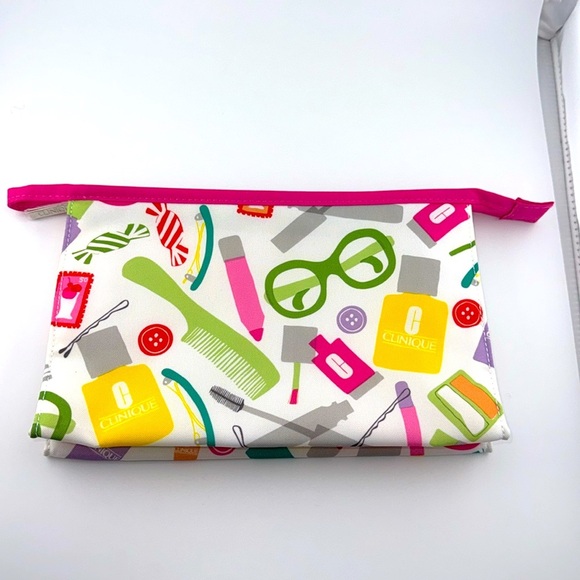 Clinique Makeup Cosmetic Skincare Travel Zippered Bag Pouch Case NWOT Multicolor - Picture 1 of 16